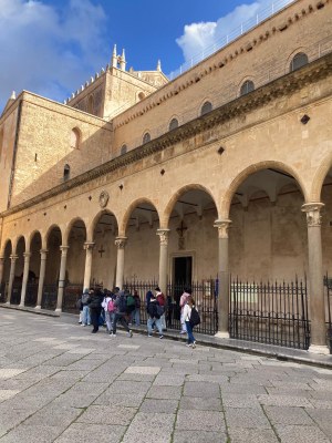 f1c9d481 cfe4 470c bffb bb77639095e5