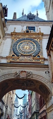 417b4336 18e8 4d6d 9c5a 26b943fc68af